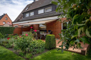 Ferienhaus-Kirschbluete
